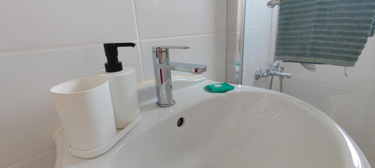 Mimosa Flat City Cente 2Bdr Nicosia Buitenkant foto